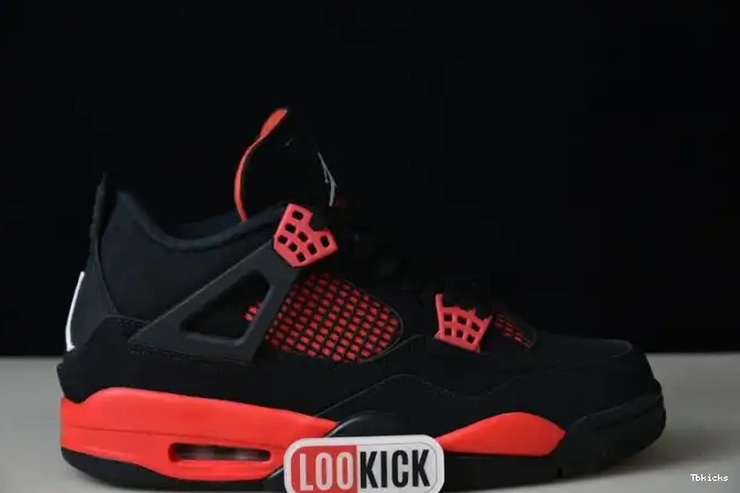 Reps TBK Red Jordan Thunder CT8527-016 4 Air 0621